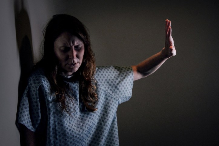 Natalie Hegg as The Other Half in Hunger &amp; Thirst Theatre's Strangers in the Night_photo by Philip Estrera_300dpi